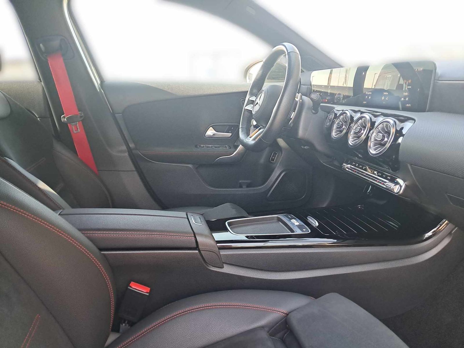 Mercedes-Benz A 35 AMG 4M Limo Night+360°+Distronic+Memo+Pano foto 11