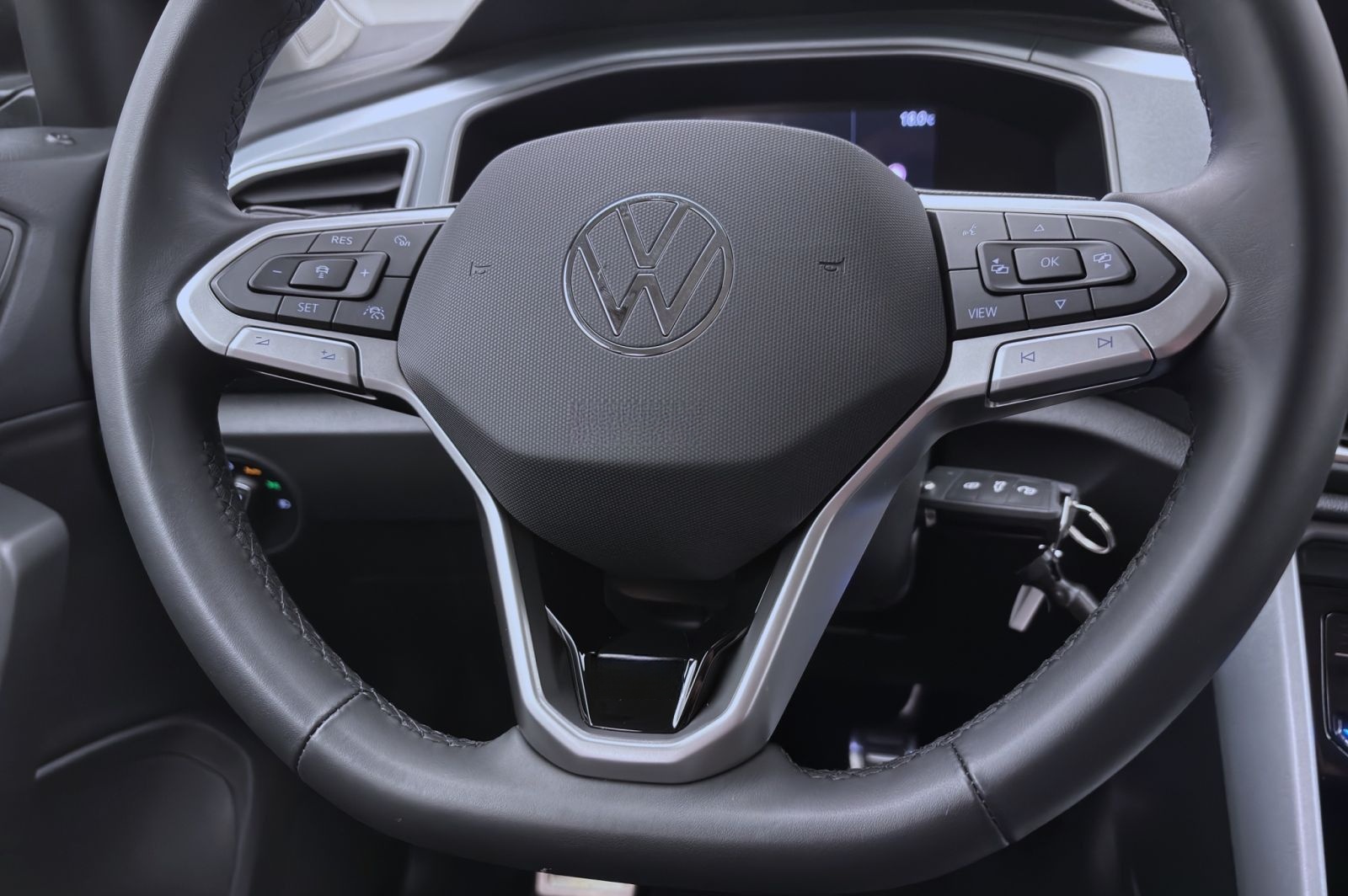 Volkswagen T-Roc 1.0 TSI GOAL NAVI KLIMA ACC SHZG foto 12