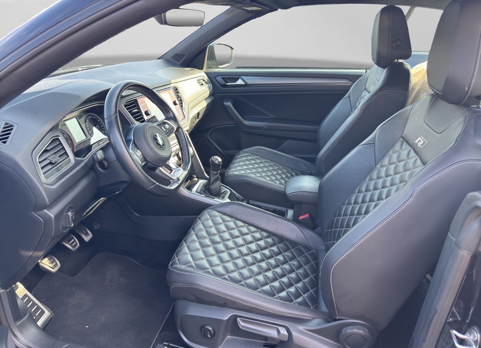 Volkswagen T-Roc Cabrio 1.5 TSI R-LINE LM18 LEDER NAVI foto 4