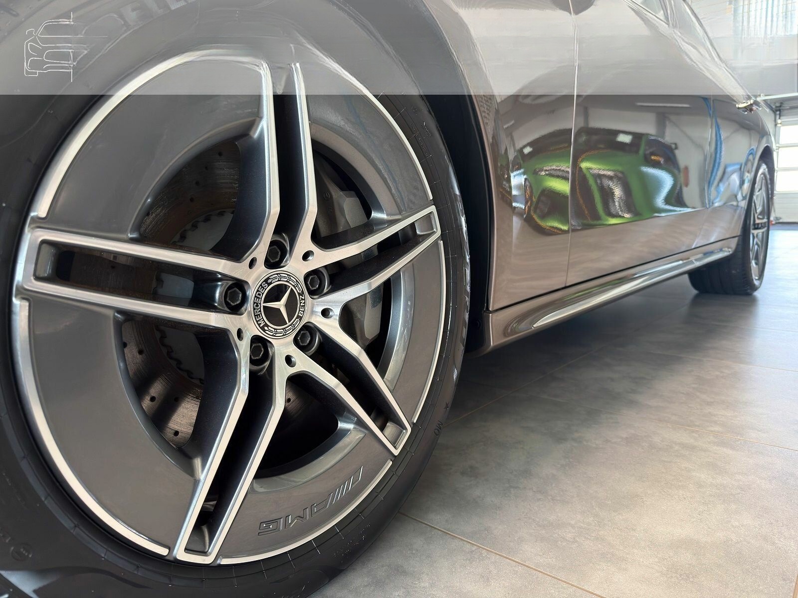 Mercedes-Benz E 300 T e AMG PREMIUM+ AIRMATIC-SUPERSCREEN- 4D! foto 17