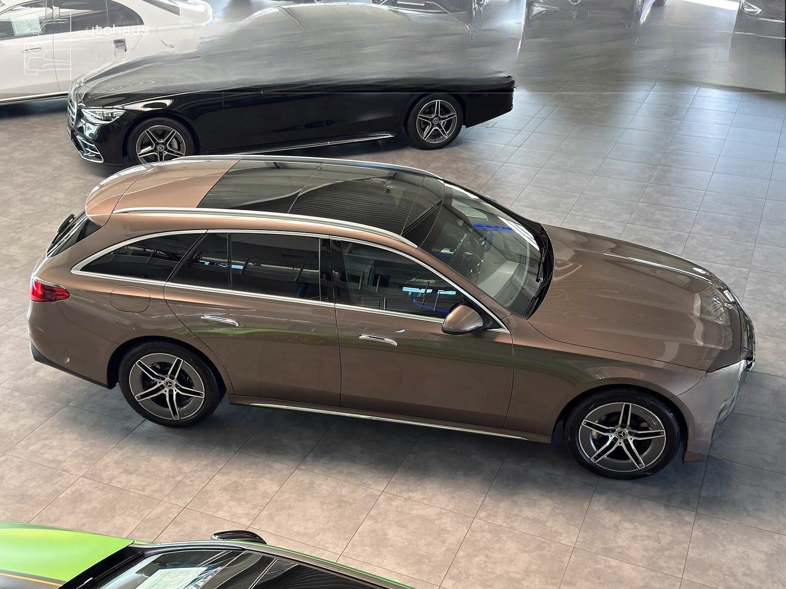 Mercedes-Benz E 300 T e AMG PREMIUM+ AIRMATIC-SUPERSCREEN- 4D! foto 21