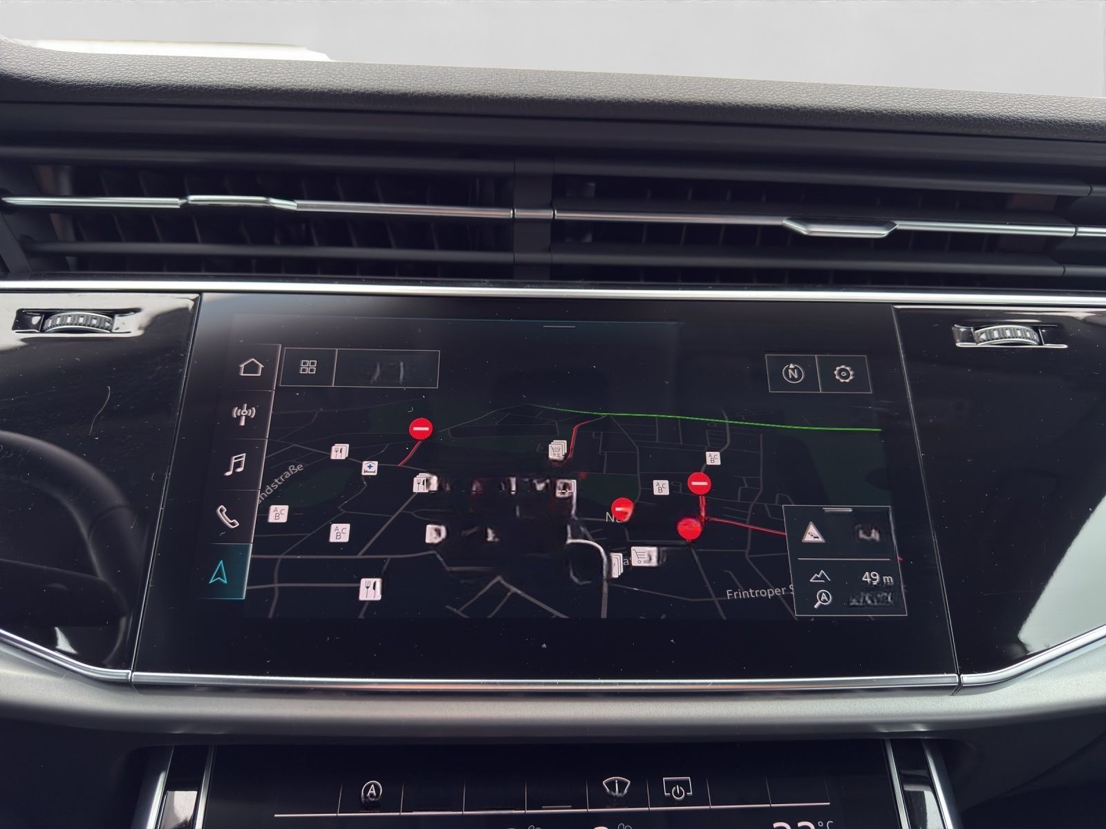 Audi Q8 55 TFSI Q AHK LM21 LEDER HuD foto 12