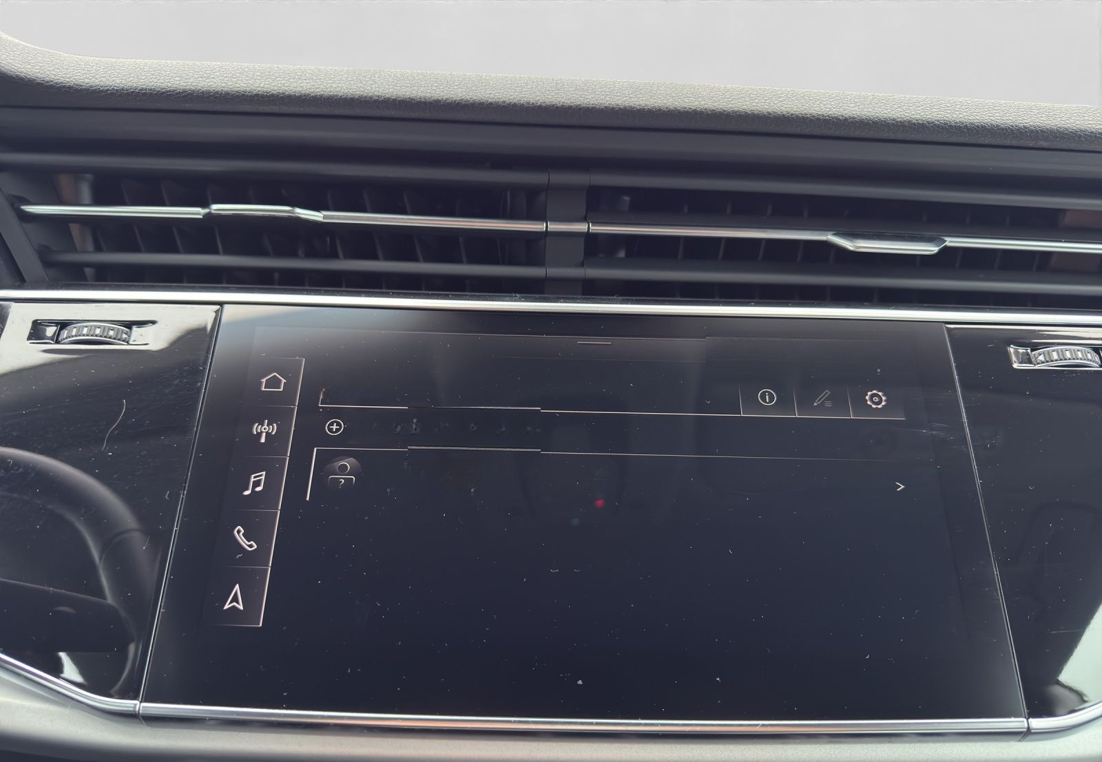 Audi Q8 55 TFSI Q AHK LM21 LEDER HuD foto 15
