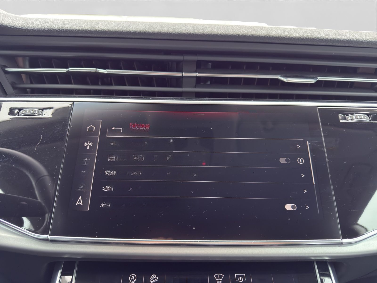 Audi Q8 55 TFSI Q AHK LM21 LEDER HuD foto 16