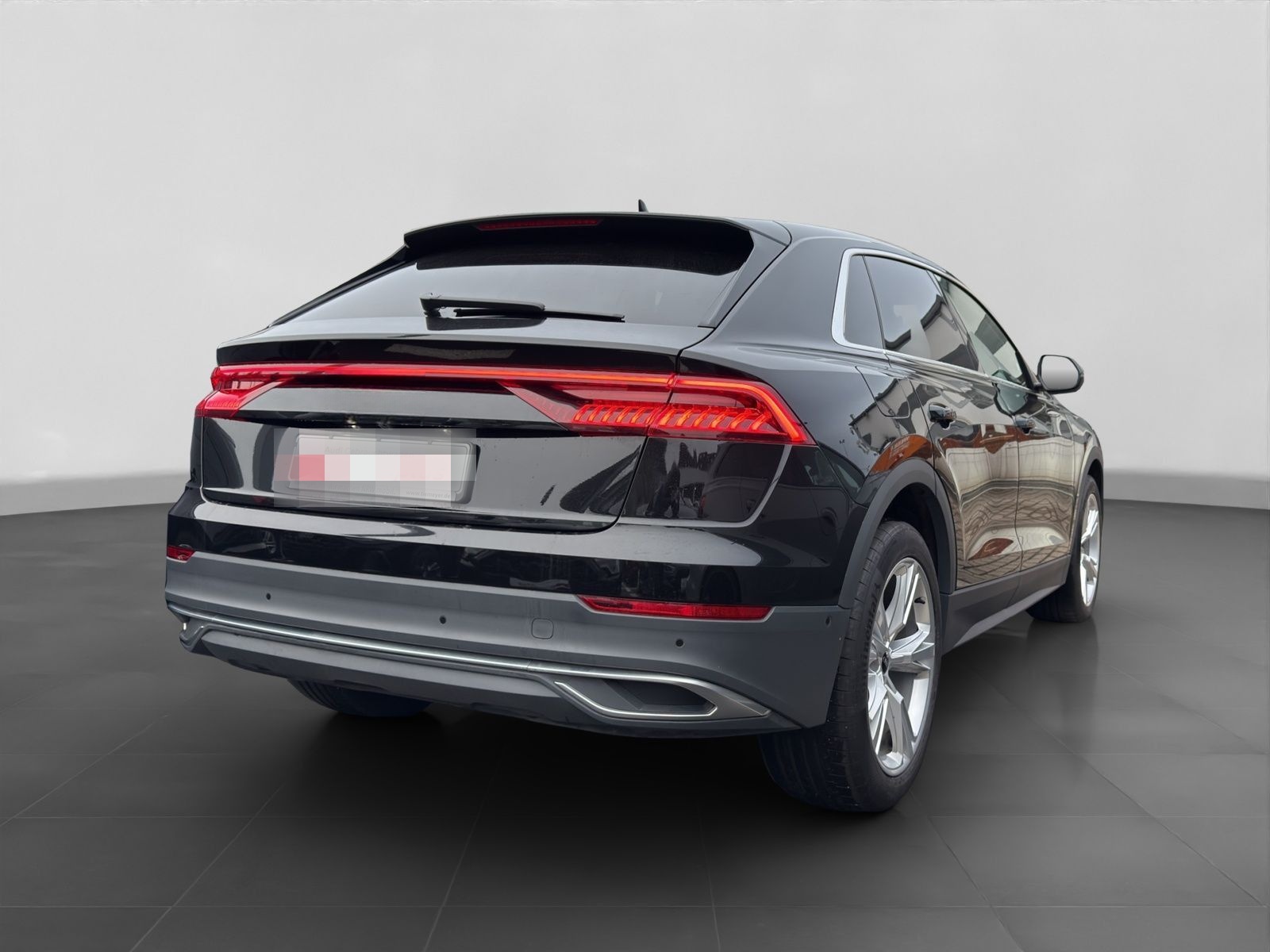Audi Q8 55 TFSI Q AHK LM21 LEDER HuD foto 3