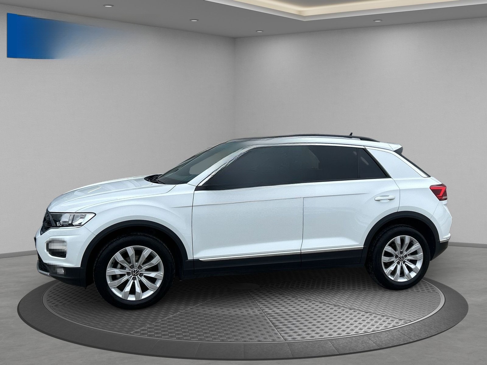 Volkswagen T-Roc 1.5 TSI Sport NAVI+PDC+SHZ VO.+FH EL. foto 2
