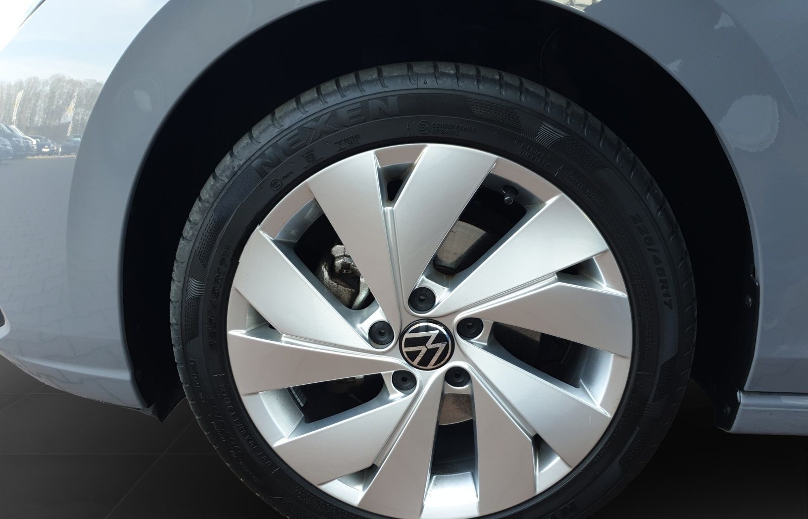 Volkswagen Golf 1.5 TSI STYLE ACC KAMERA PDC+ LED foto 7