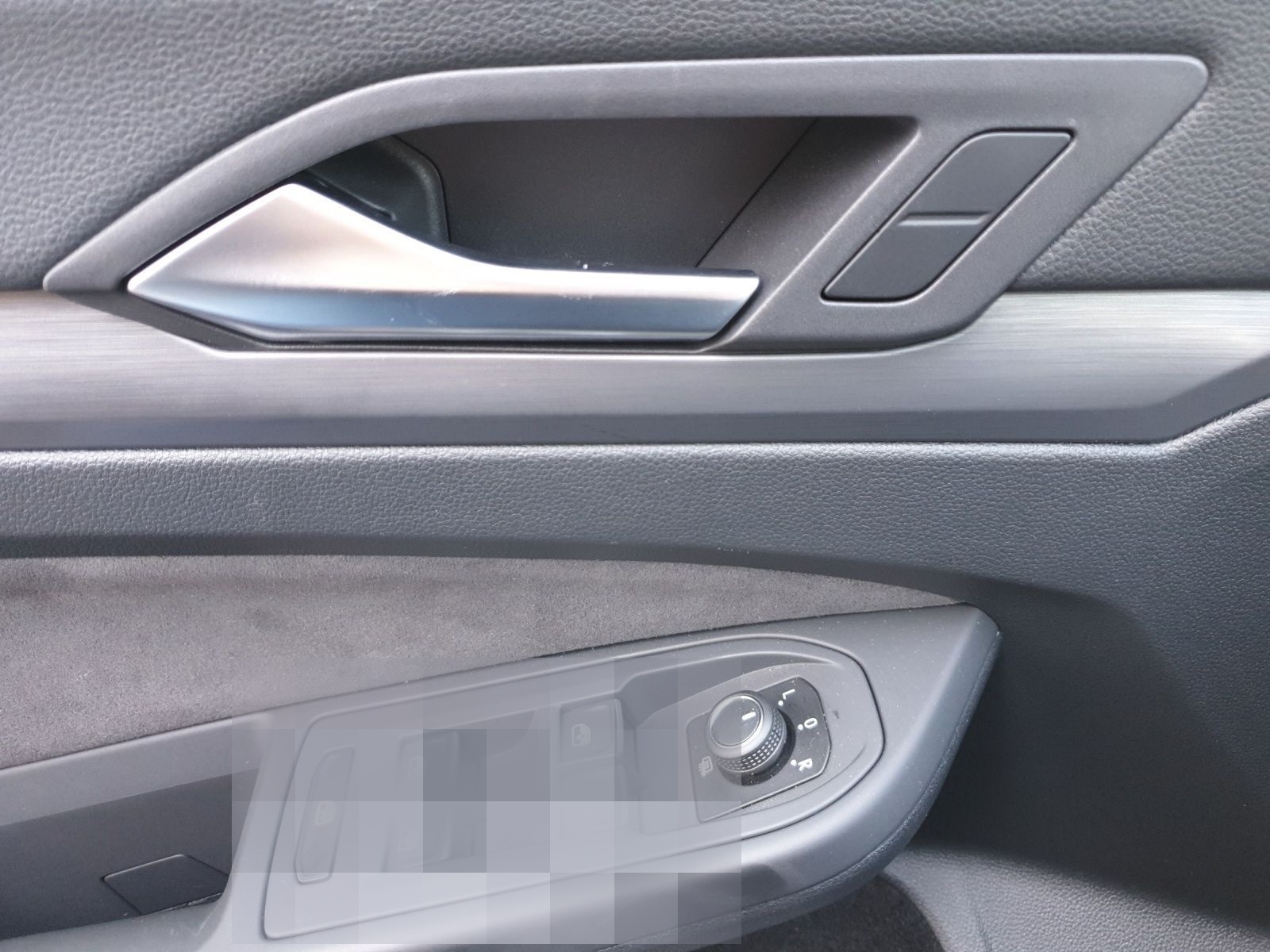 Volkswagen Golf 1.5 TSI STYLE ACC KAMERA PDC+ LED foto 8