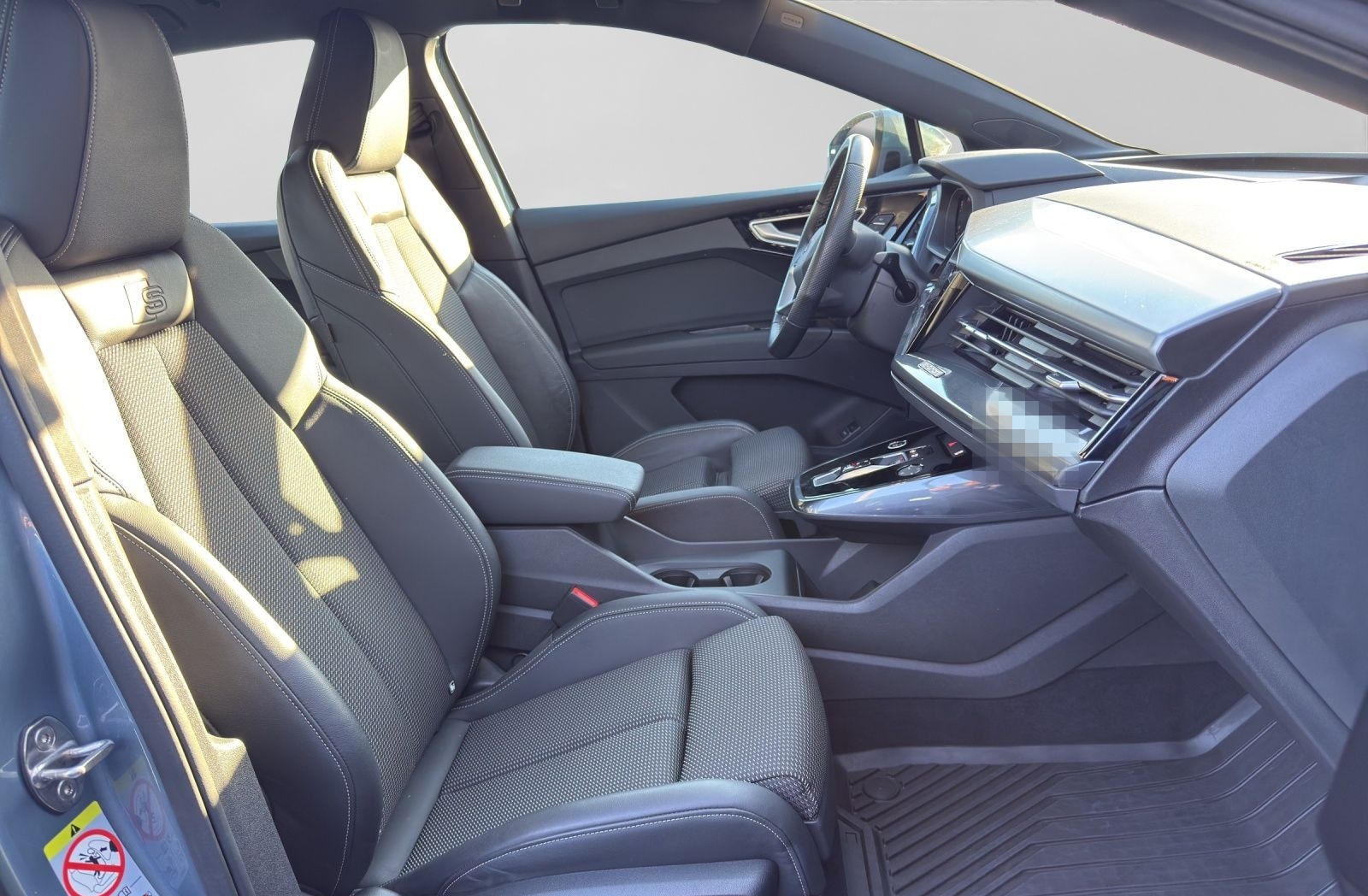 Audi Q4 e-tron 45 2x S LINE KAMERA VIRTUAL NAVI foto 4