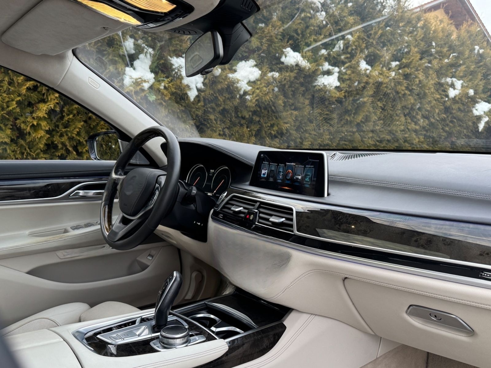 BMW 750L i xDrive Individual*Excutive-L*SKY-L*B&W* foto 24