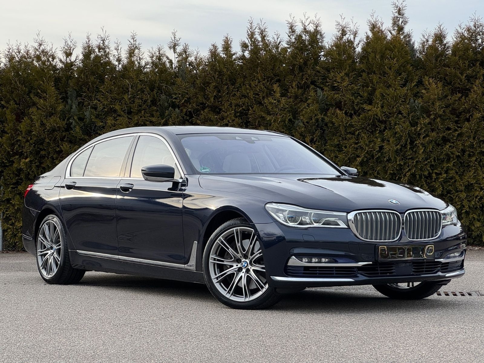 BMW 750L i xDrive Individual*Excutive-L*SKY-L*B&W* foto 27