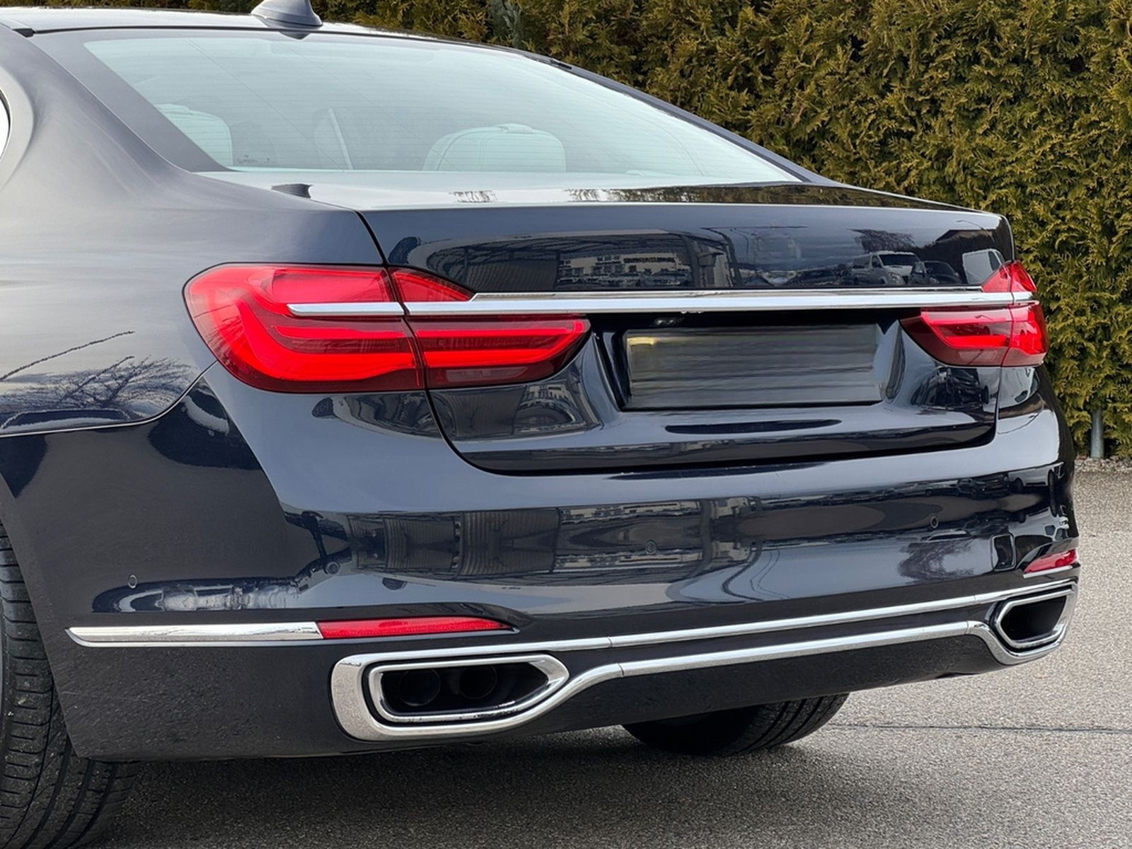 BMW 750L i xDrive Individual*Excutive-L*SKY-L*B&W* foto 35