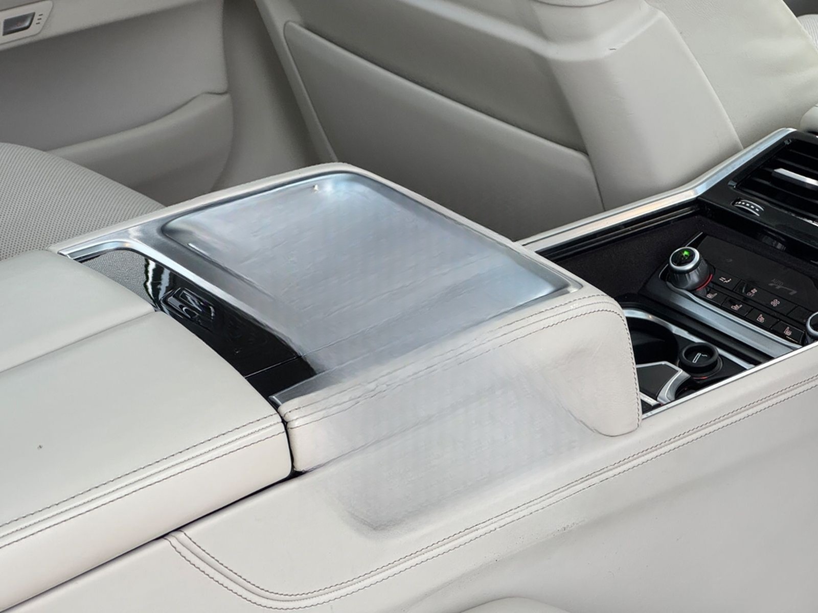 BMW 750L i xDrive Individual*Excutive-L*SKY-L*B&W* foto 46