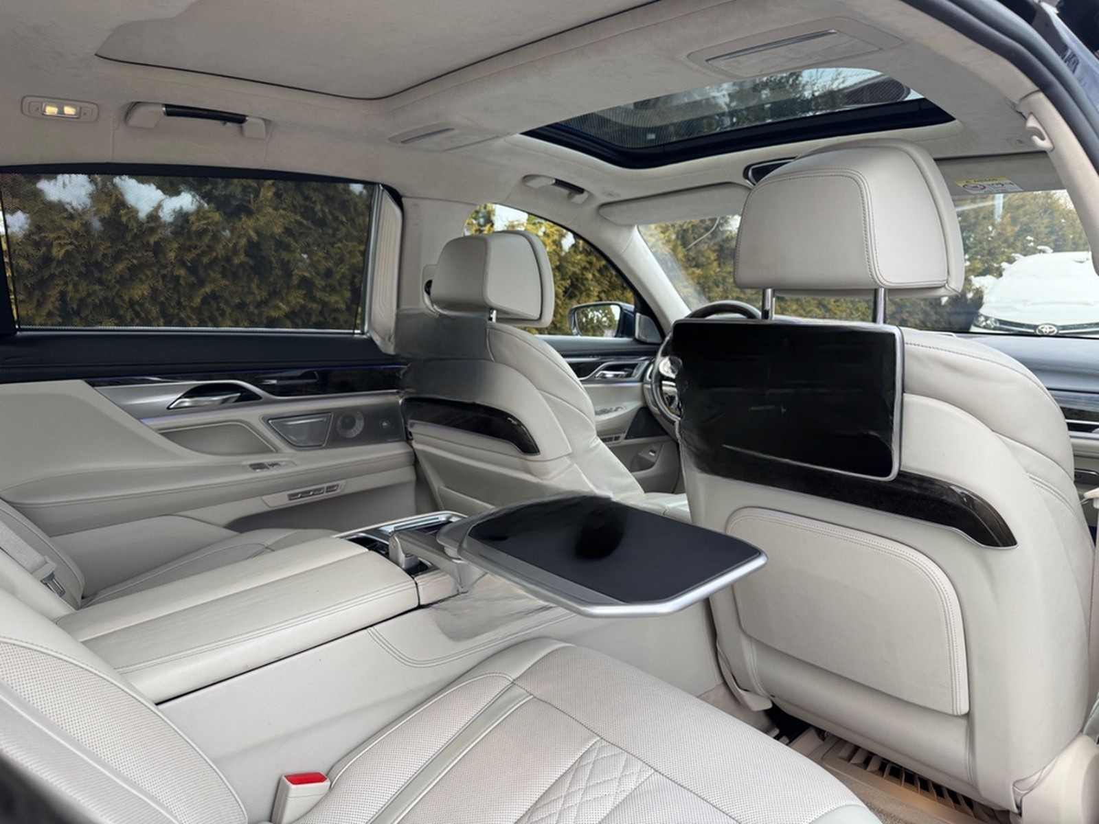 BMW 750L i xDrive Individual*Excutive-L*SKY-L*B&W* foto 6
