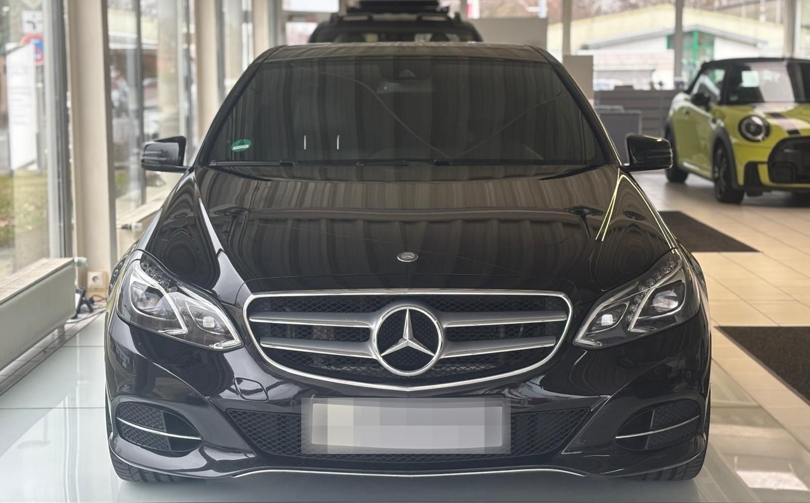 Mercedes-Benz E 350 Limousine BlueTec/LEDER/KLIMA/SHZ/NAVI/TEM foto 2