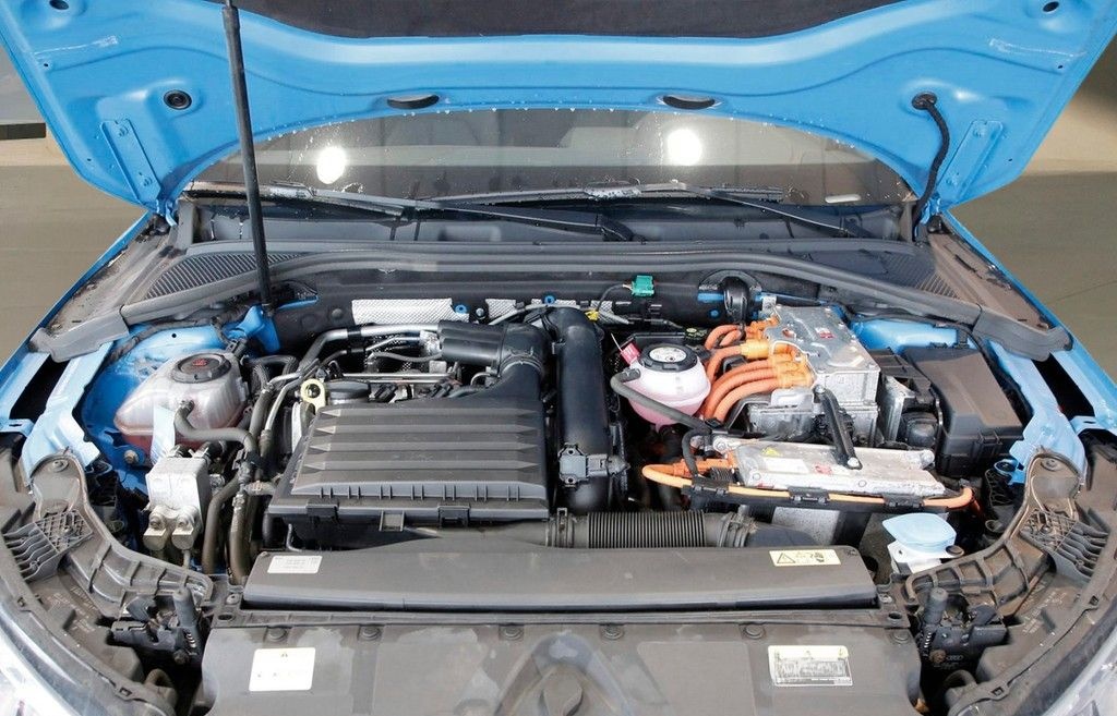 Audi A3 Sportback 40 TFSI e S line Navi+VC ACC PDC LE foto 8