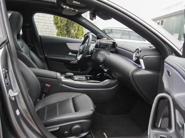 Mercedes-Benz CLA 35 AMG Mercedes-AMG CLA 35 4MATIC DCT Me... foto 11