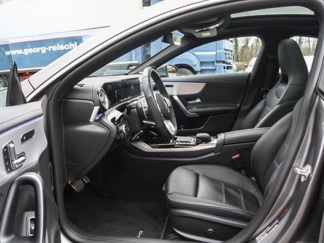Mercedes-Benz CLA 35 AMG Mercedes-AMG CLA 35 4MATIC DCT Me... foto 9