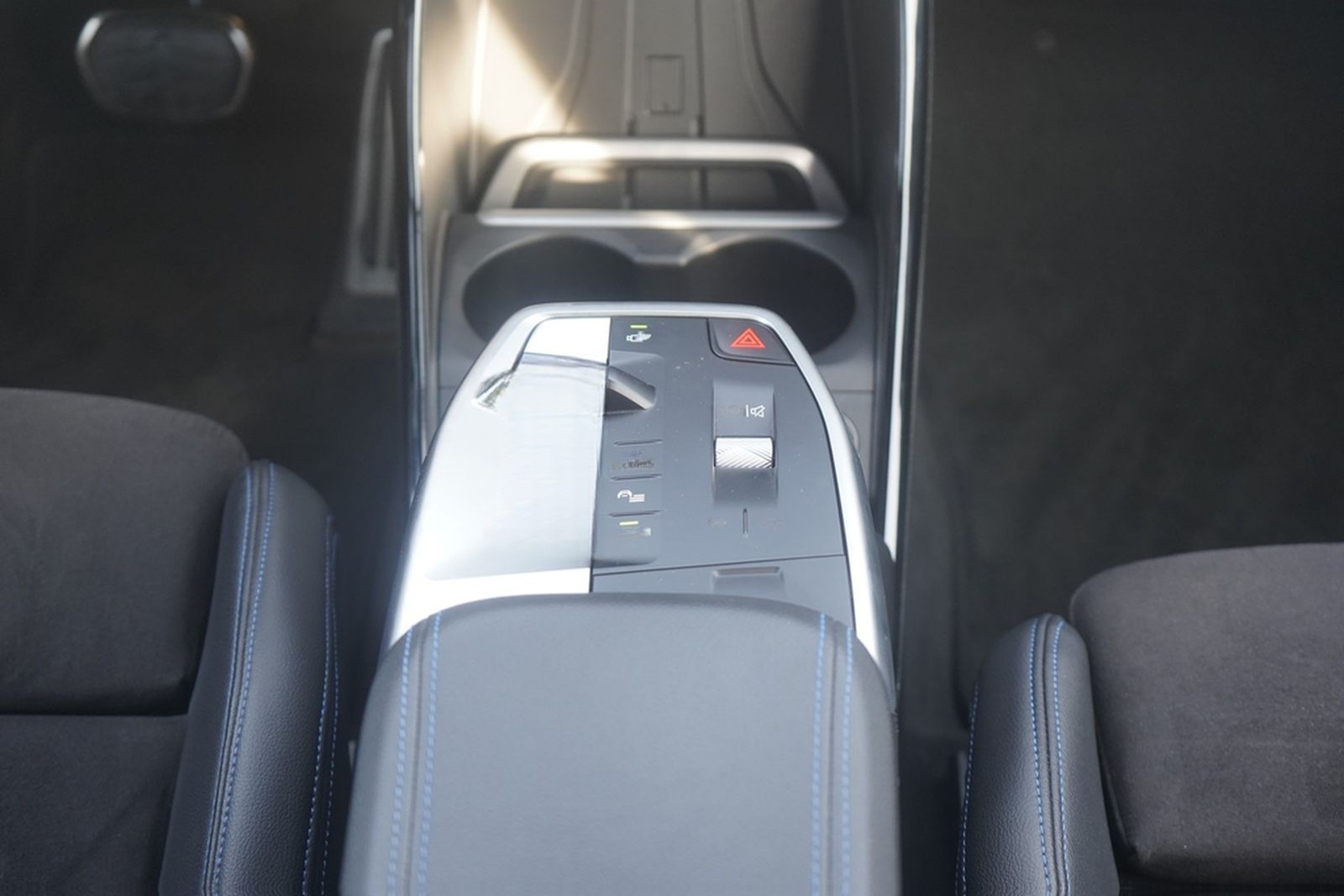 BMW 220i Active Tourer M Sport Aut. LED 360° Virtual foto 17
