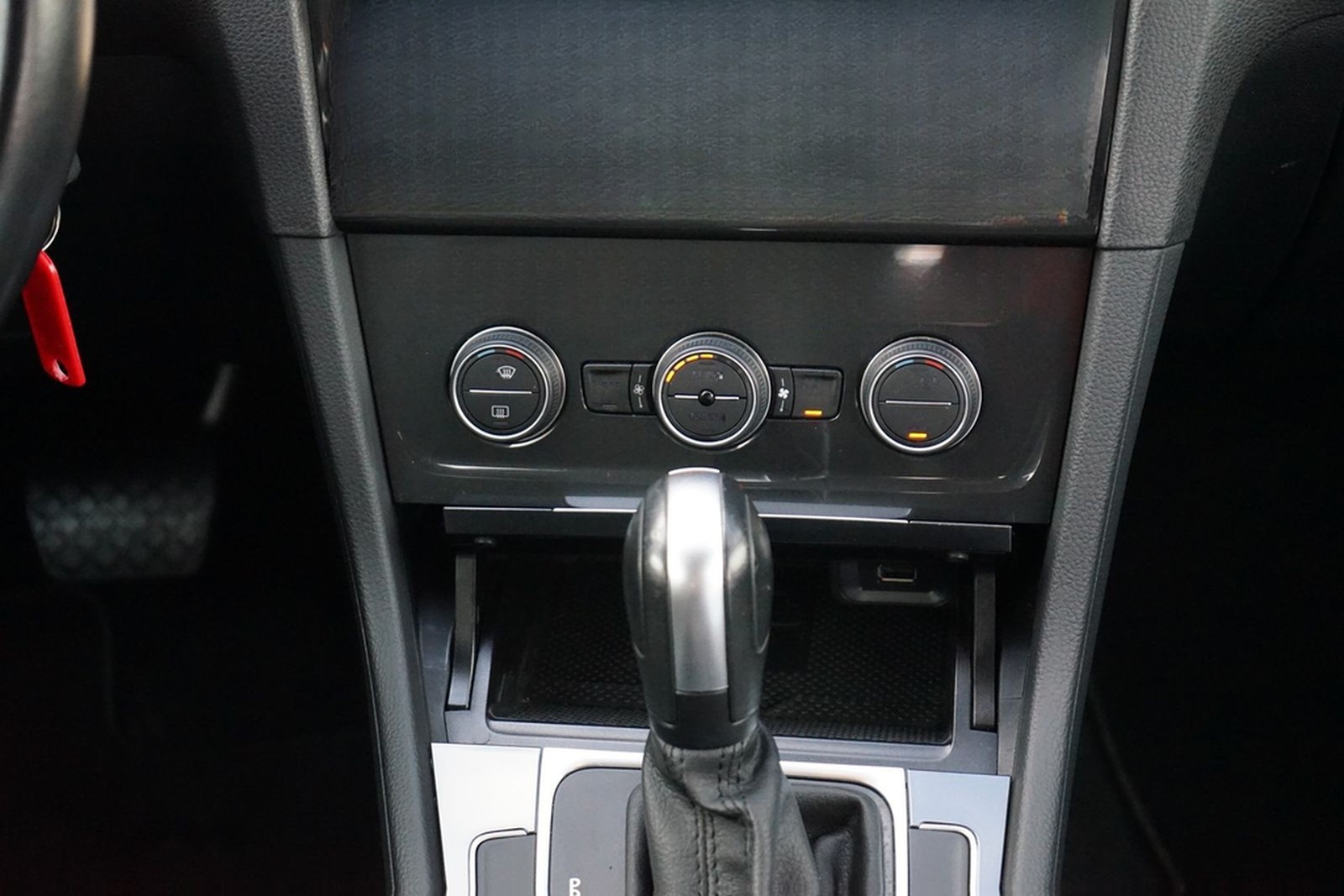 Volkswagen Golf VII Variant 1.5 TSI Navi ACC Kamera foto 11