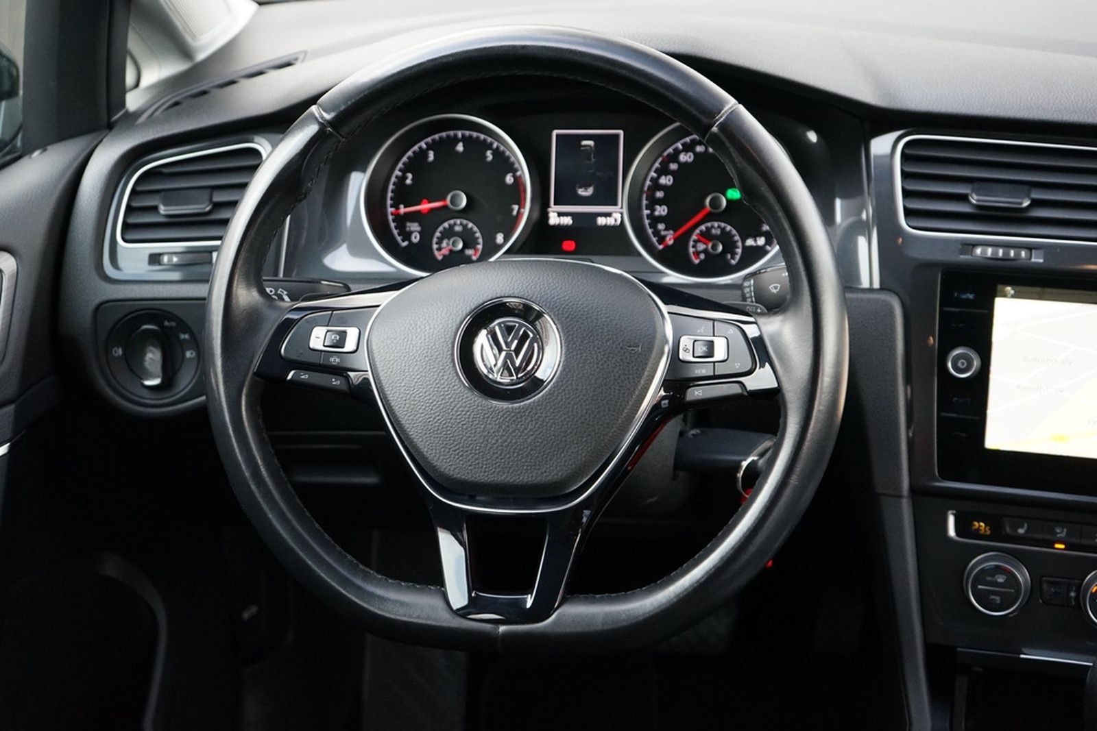 Volkswagen Golf VII Variant 1.5 TSI Navi ACC Kamera foto 22