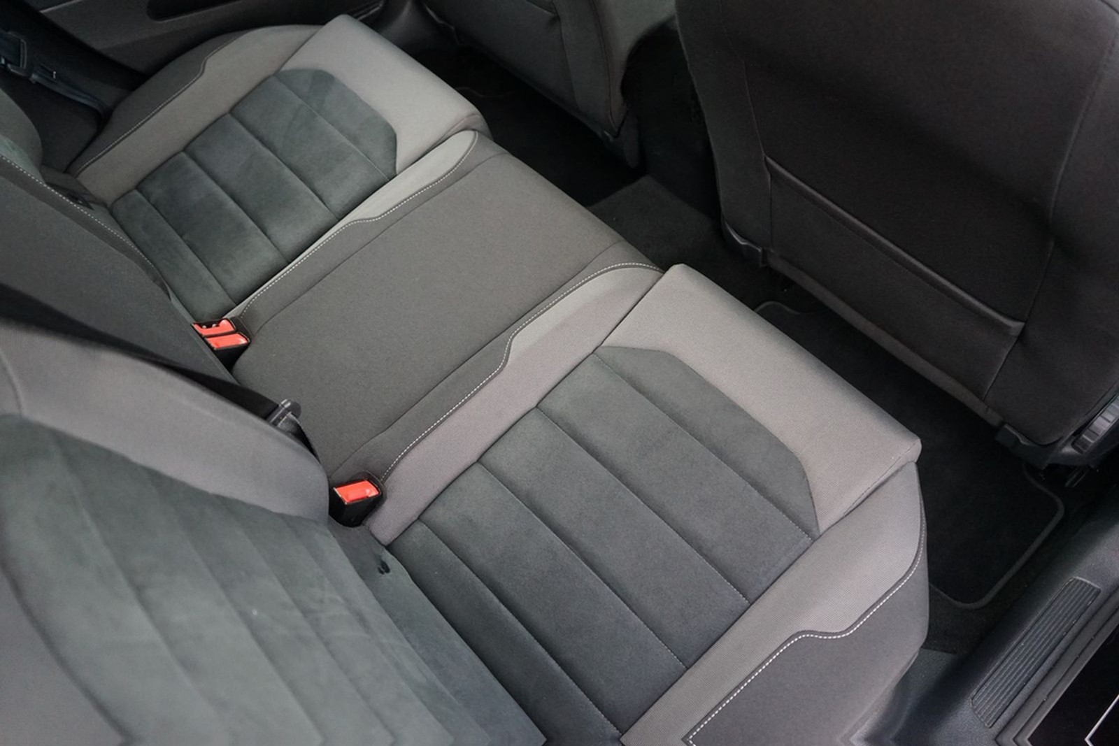 Volkswagen Golf VII Variant 1.5 TSI Navi ACC Kamera foto 7