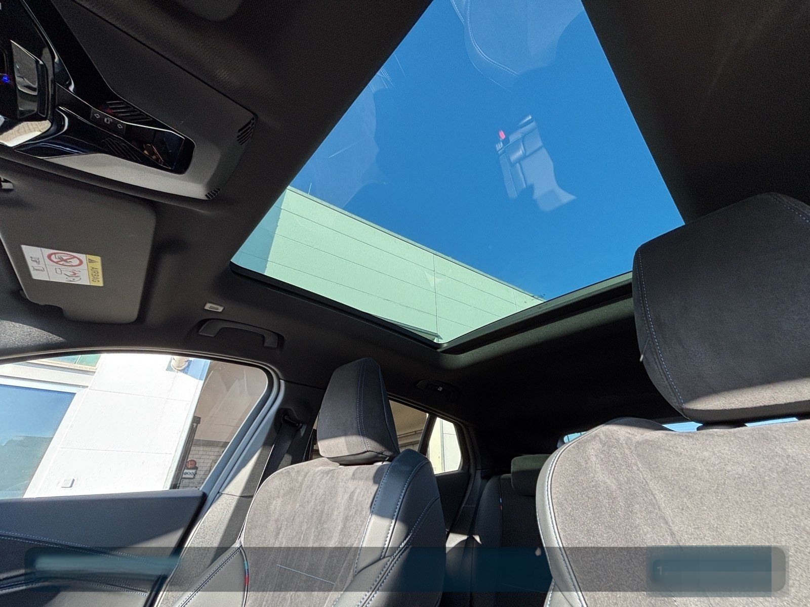 BMW X2 sDrive20d 0,69% Finan. AHK+Navi+Pano+ACC+SHZ  foto 20