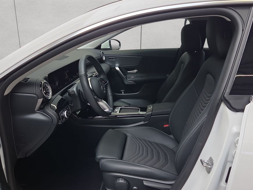 Mercedes-Benz CLA 180 Shooting Brake Edition Progressive AHK A foto 9