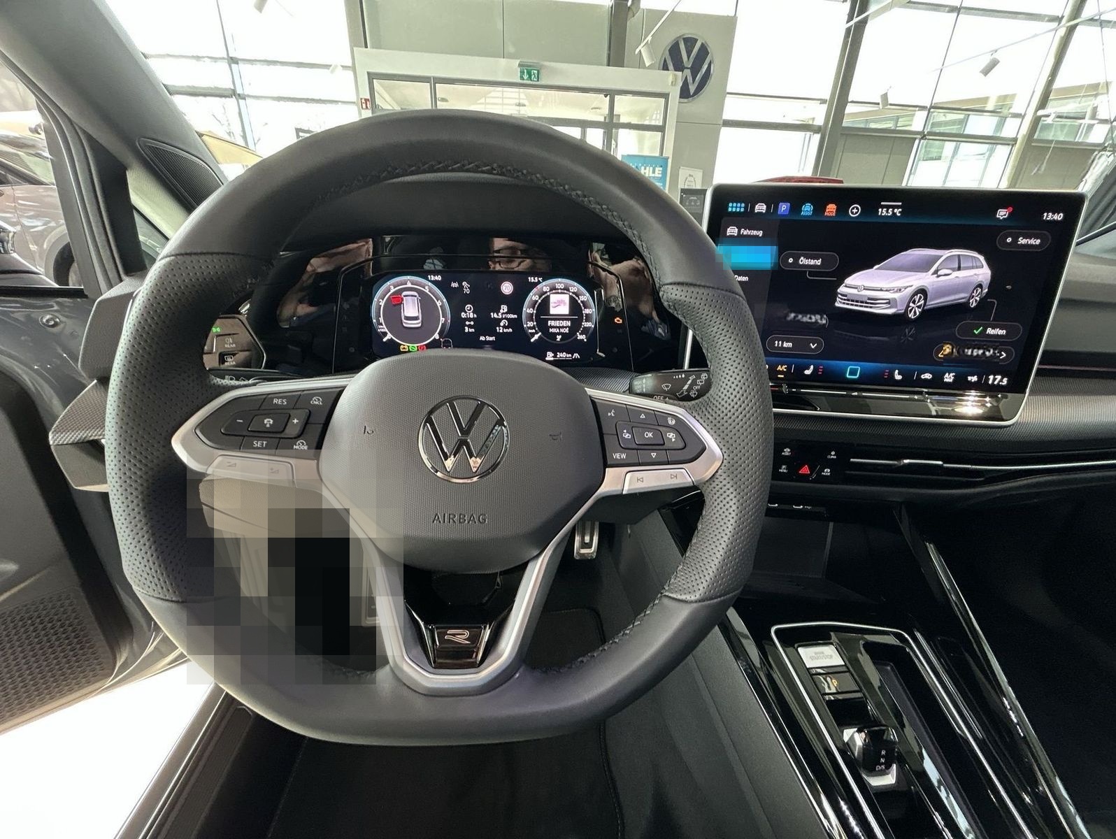 Volkswagen Golf Variant 1.5 eTSI DSG OPF R-Line BlackStyle foto 11