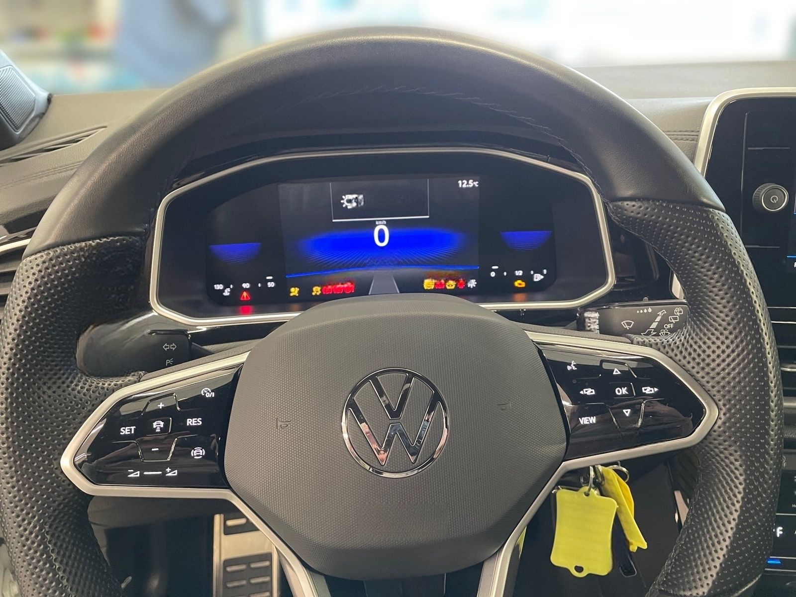 Volkswagen T-Roc 1.0 TSI R-Line *LED*KAMERA*NAVI* foto 12