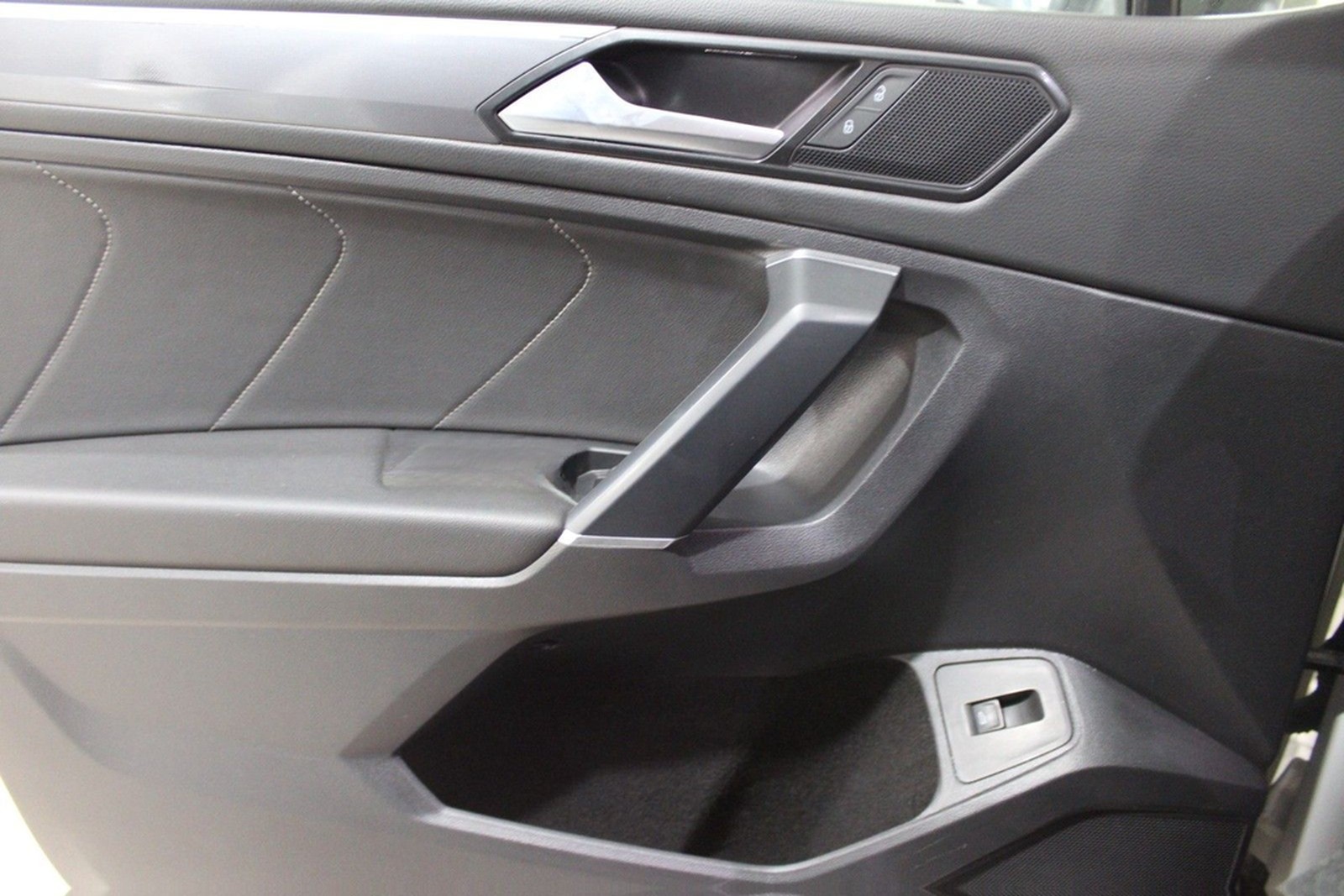 Volkswagen Tiguan Allspace Highline/R-LINE 4Motion foto 16