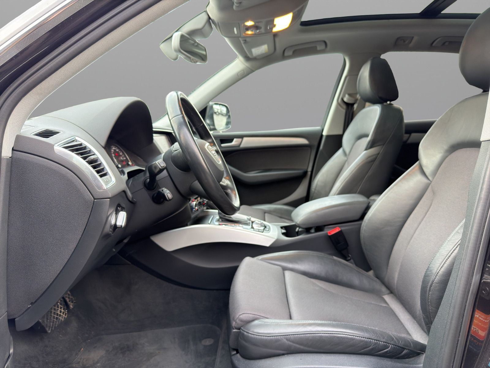 Audi Q5 2.0 TDI Quattro+Pano+R*Cam+Navi+B&O foto 5