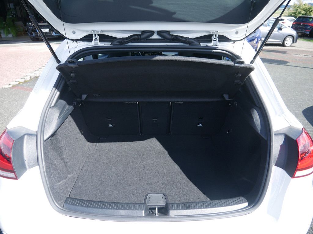 Mercedes-Benz A 220 Progressive SHZ PTS NAVI LED MBUX VOLL-LED foto 21