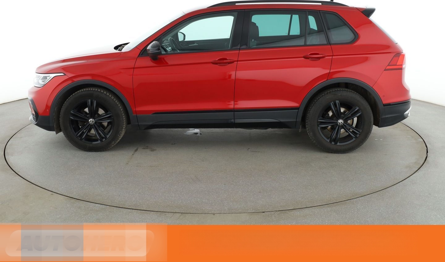 Volkswagen Tiguan 2.0 TDI Urban Sport 4Motion Aut.*NAVI*HUD foto 3