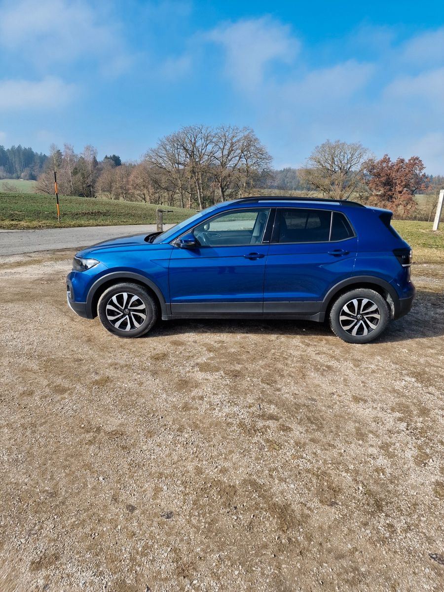 Volkswagen T-Cross Active foto 2