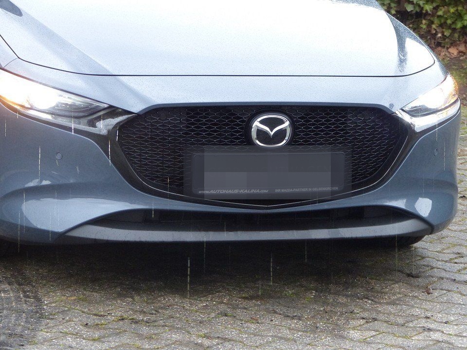 Mazda 3 SKYACTIV-G 140PS Automatik HOMURA + GANZJAHRES foto 3