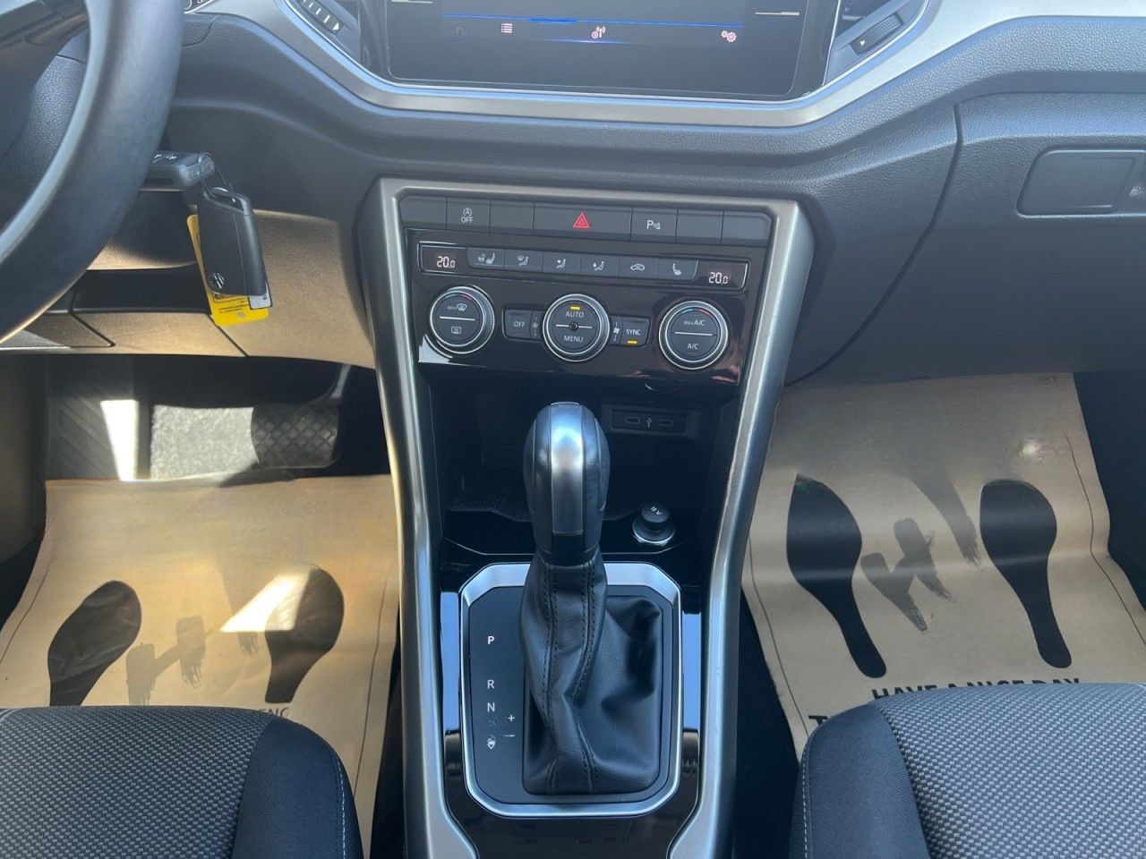 Volkswagen T-Roc 2.0 TDI Style Klima Navi Rückfahrkamera foto 15