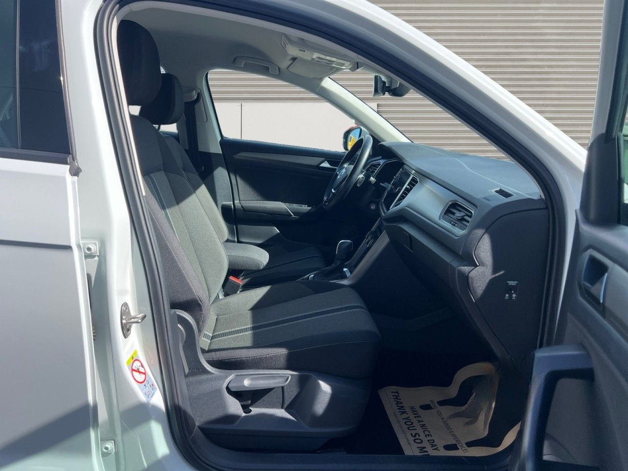 Volkswagen T-Roc 2.0 TDI Style Klima Navi Rückfahrkamera foto 17