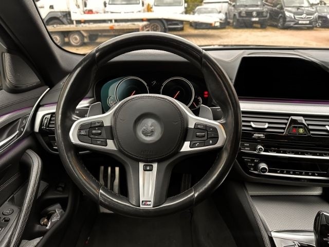 BMW M550 i xDrive LED HUD H&K KAM PANO foto 8