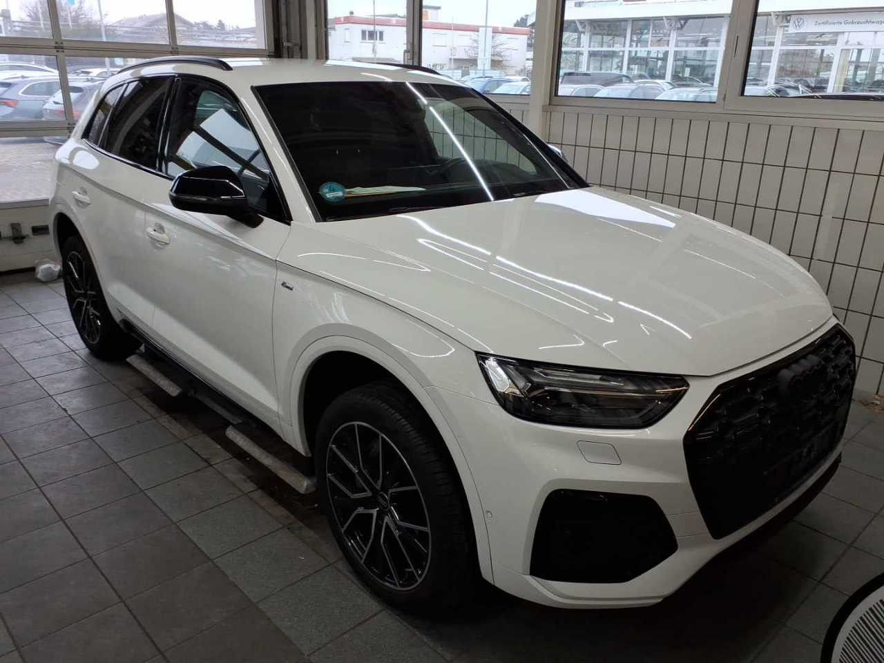 Audi Q5 S line 40 TDI qu. Matrix, B&O, Navi, Kamera foto 2