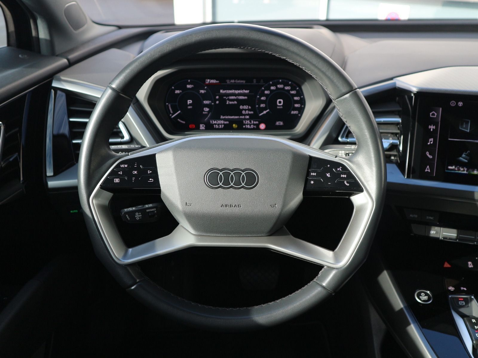 Audi Q4 45 e-tron quattro 0,25%*WÄRMEPUMPE*HUD*STANDK foto 15