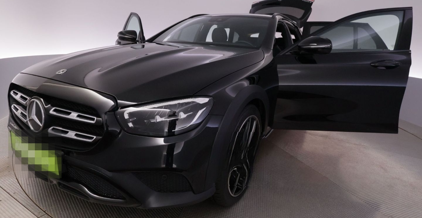 Mercedes-Benz E 220 d 4Matic T 9G  All-Terrain+NAVI+AHK+PANO foto 23