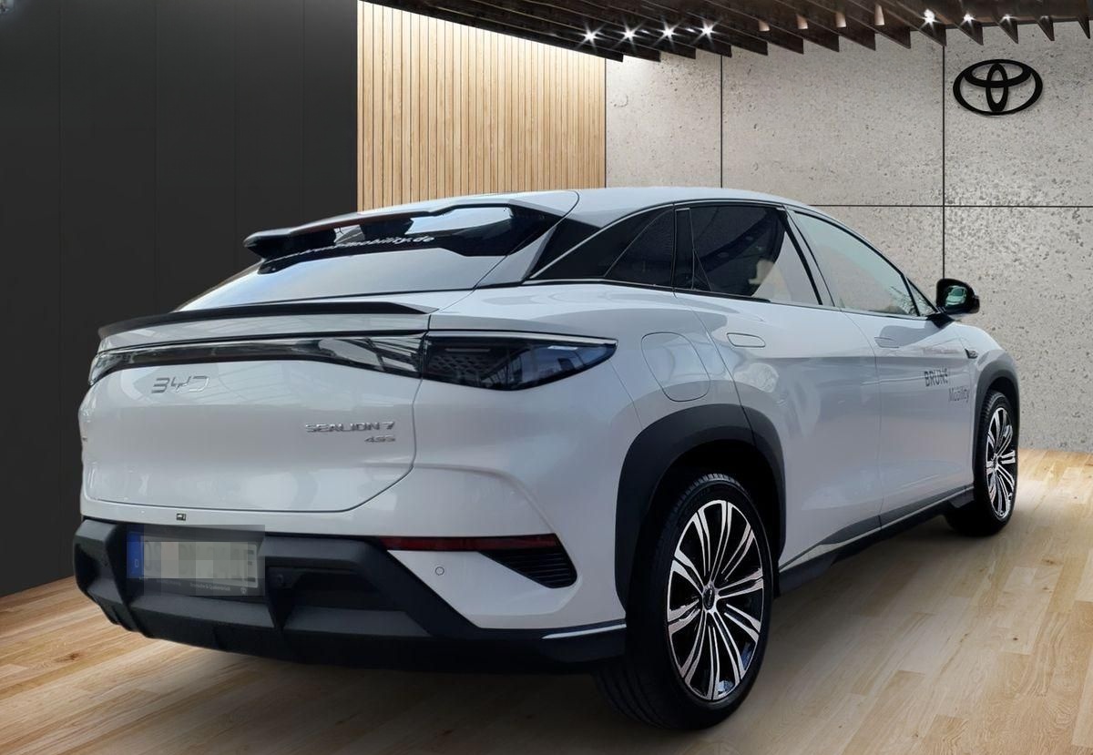 BYD SEALION 7 390 kW AWD Excellence HeadUp 91kWh Bat foto 4