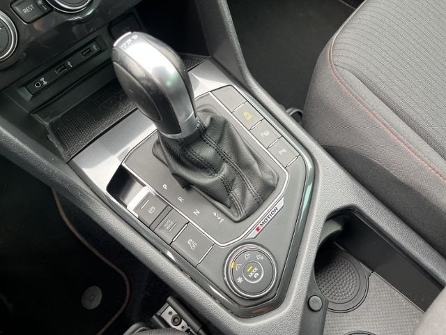 Volkswagen Tiguan 2.0 TSI BMT Sound 4Motion foto 17