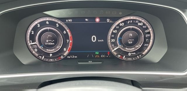Volkswagen Tiguan 2.0 TSI BMT Sound 4Motion foto 18