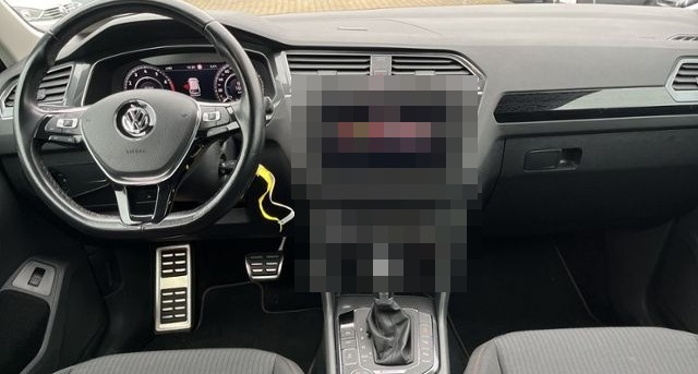 Volkswagen Tiguan 2.0 TSI BMT Sound 4Motion foto 8