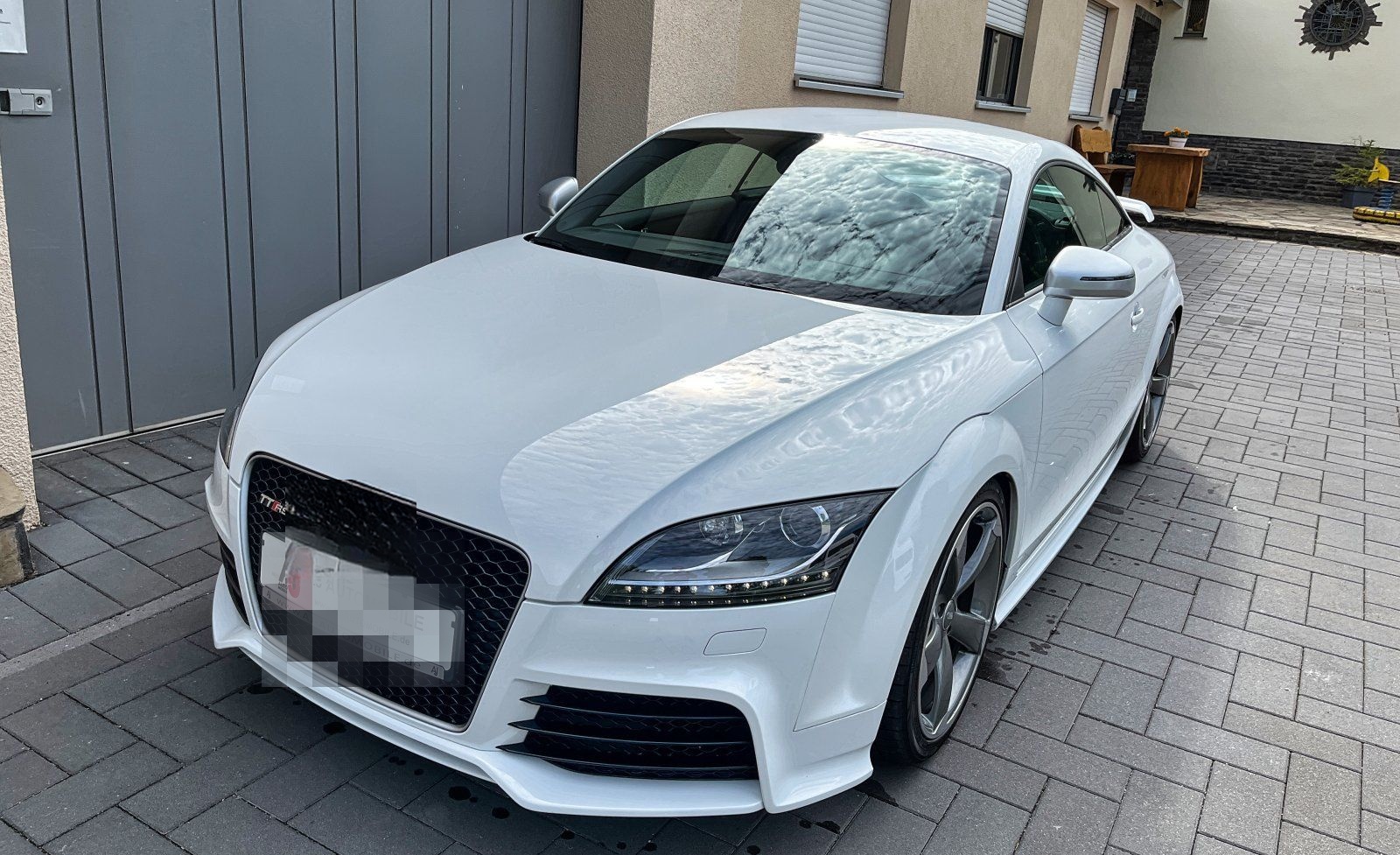 Audi TT RS Coupe 19Zoll/280km/h/Carbon/KWFahrwerk foto 2