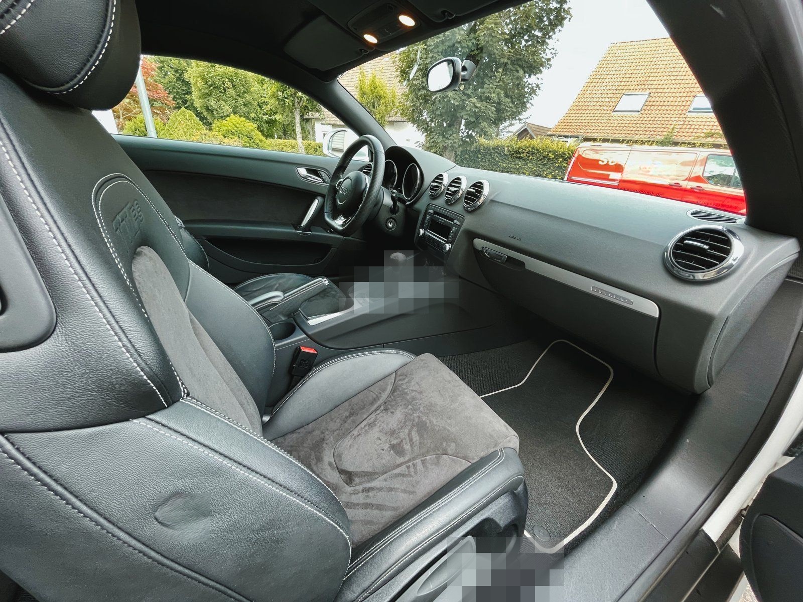 Audi TT RS Coupe 19Zoll/280km/h/Carbon/KWFahrwerk foto 12