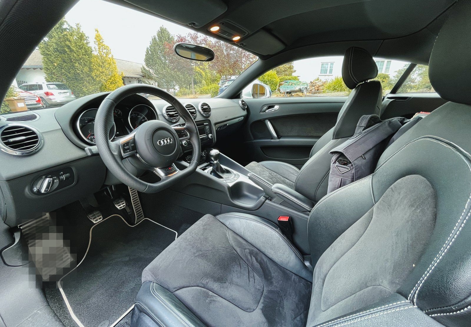 Audi TT RS Coupe 19Zoll/280km/h/Carbon/KWFahrwerk foto 8
