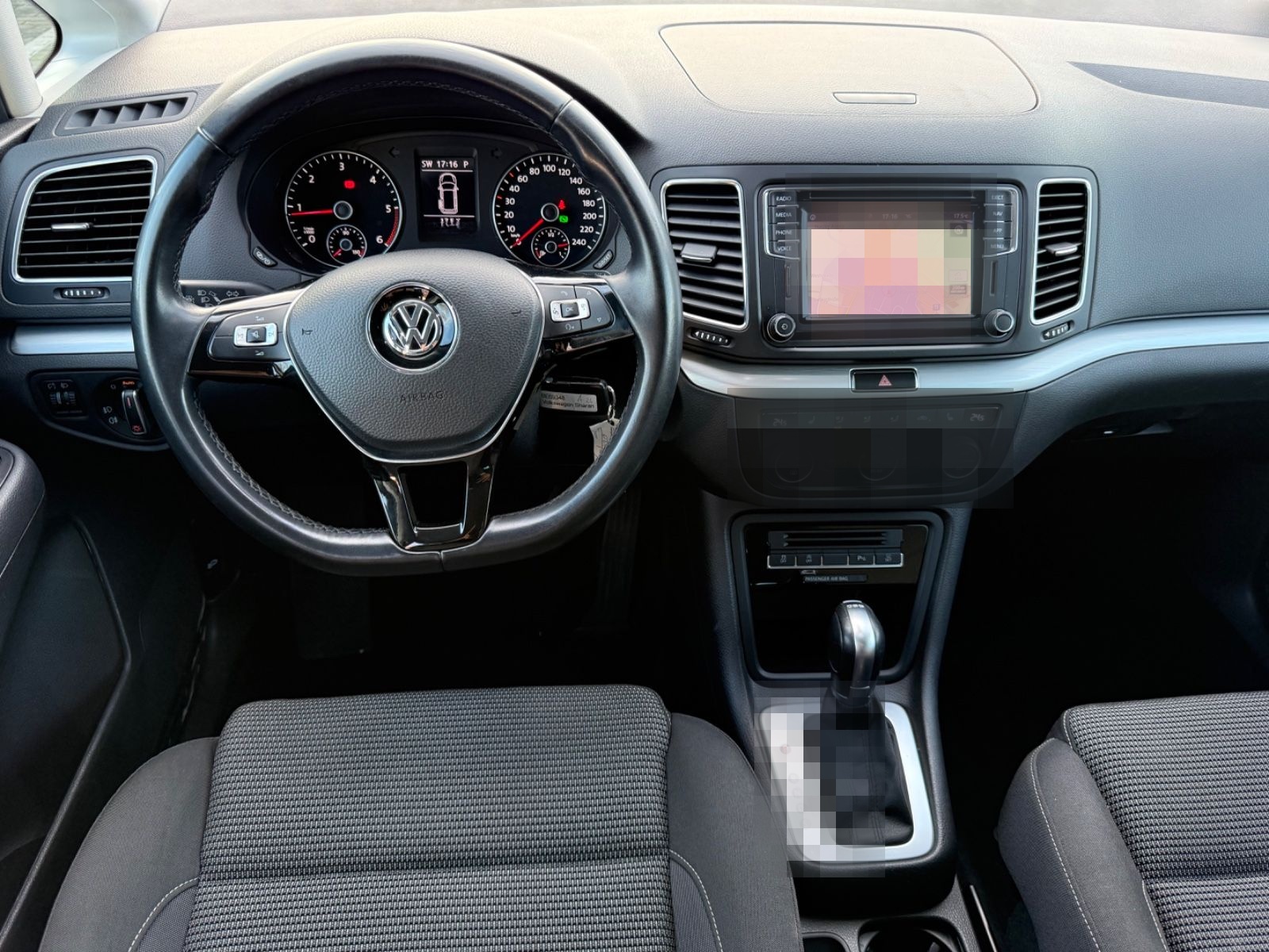 Volkswagen Sharan 2.0 TDI*DSG*7-Sitz*Temp*SHZ*PDC*CarPlay foto 8